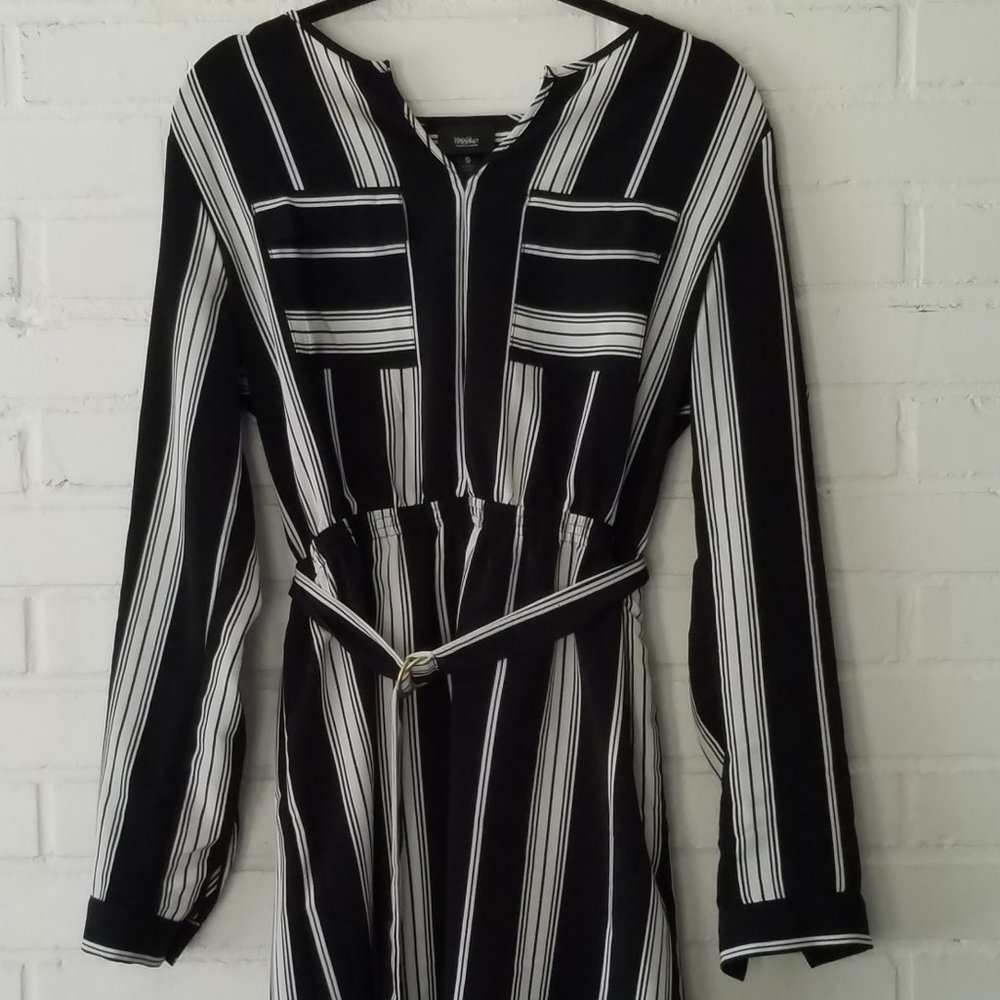 Mossimo Black/White Striped Dress (Women's Small)